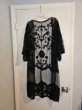 Black lace kimono
